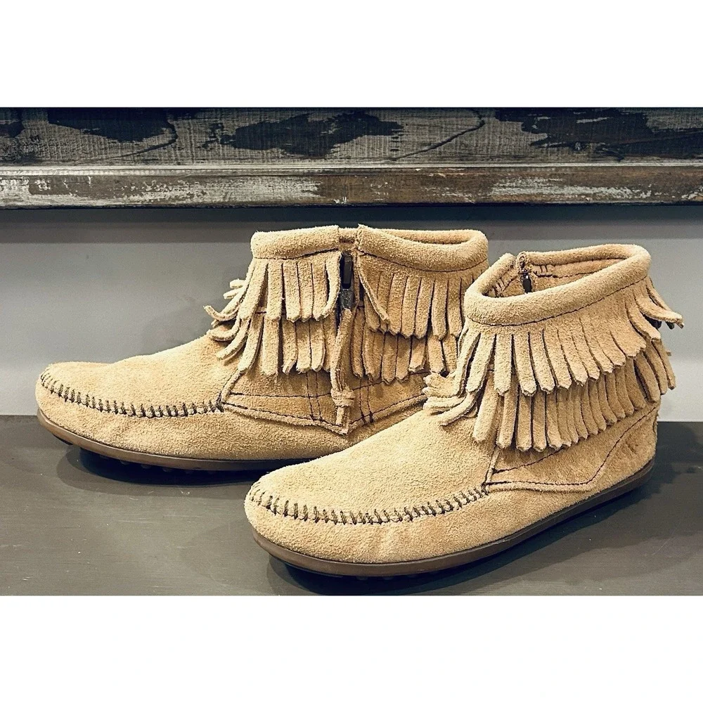 Minnetonka Brown Zip Double Fringe Ankle Bootie/Moccasin‎ Style Big Kid Size 2
